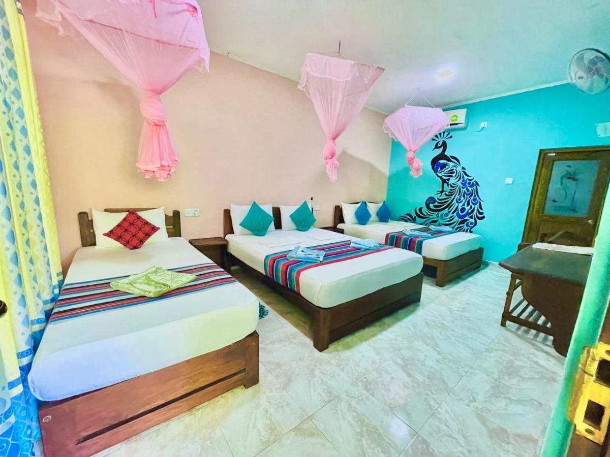 Gangadiya Lodge Сігірія Екстер'єр фото